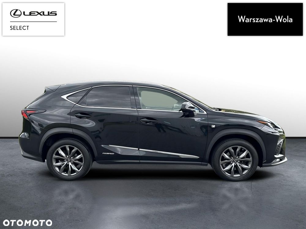 Lexus NX 300h F Sport Edition AWD - 8