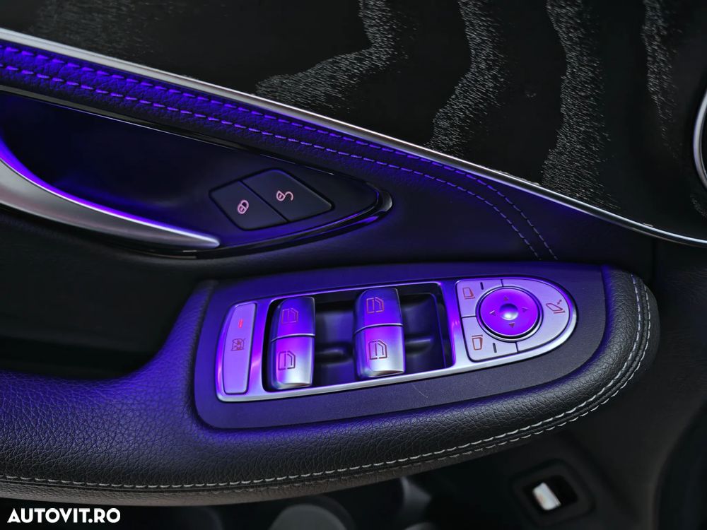 Mercedes-Benz GLC 300 de 4Matic 9G-TRONIC - 15