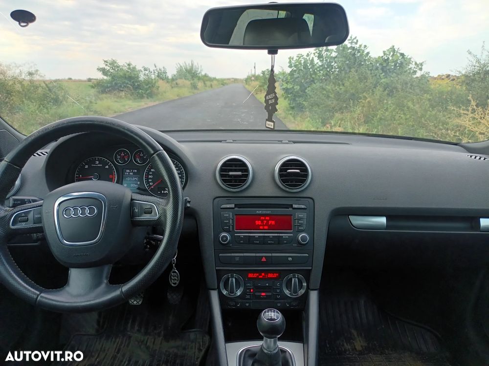 Audi A3 Sportback - 8