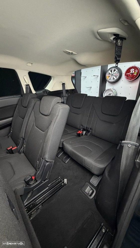 Ford S-Max 2.0 TDCi Titanium - 24