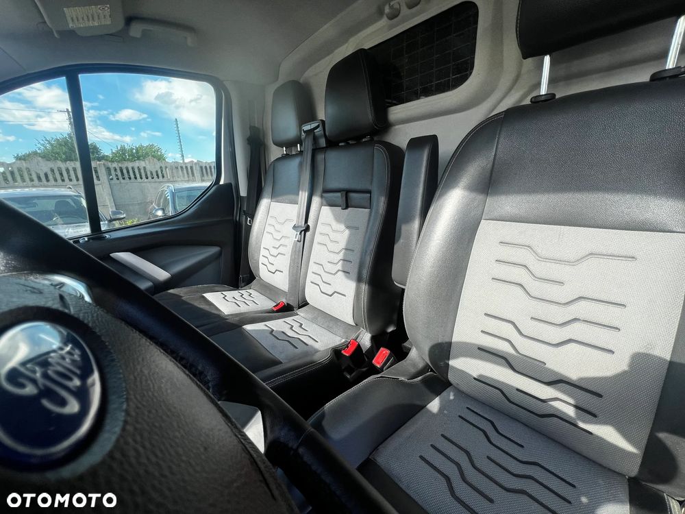 Ford Transit Custom - 14