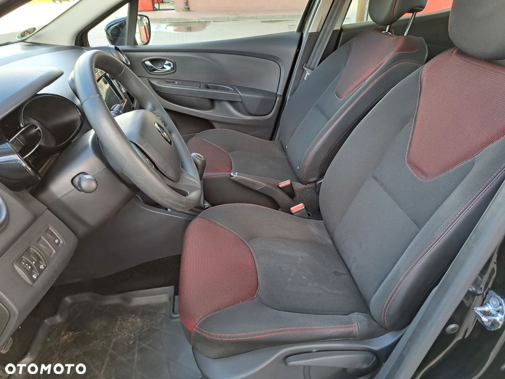 Renault Clio - 16