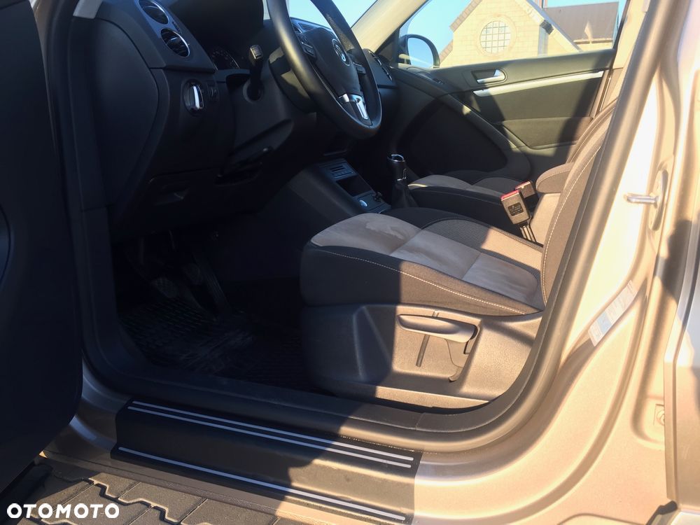 Volkswagen Tiguan - 22