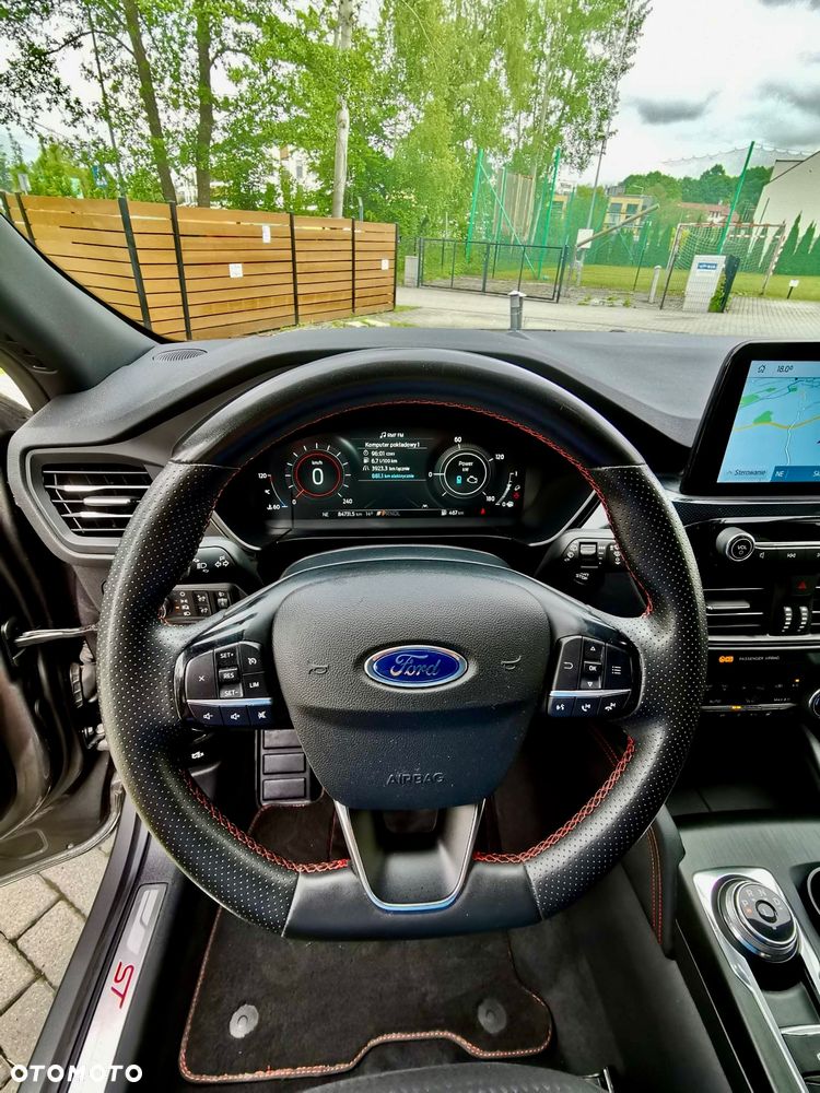 Ford Kuga 2.5 Duratec FHEV ST-LINE - 15