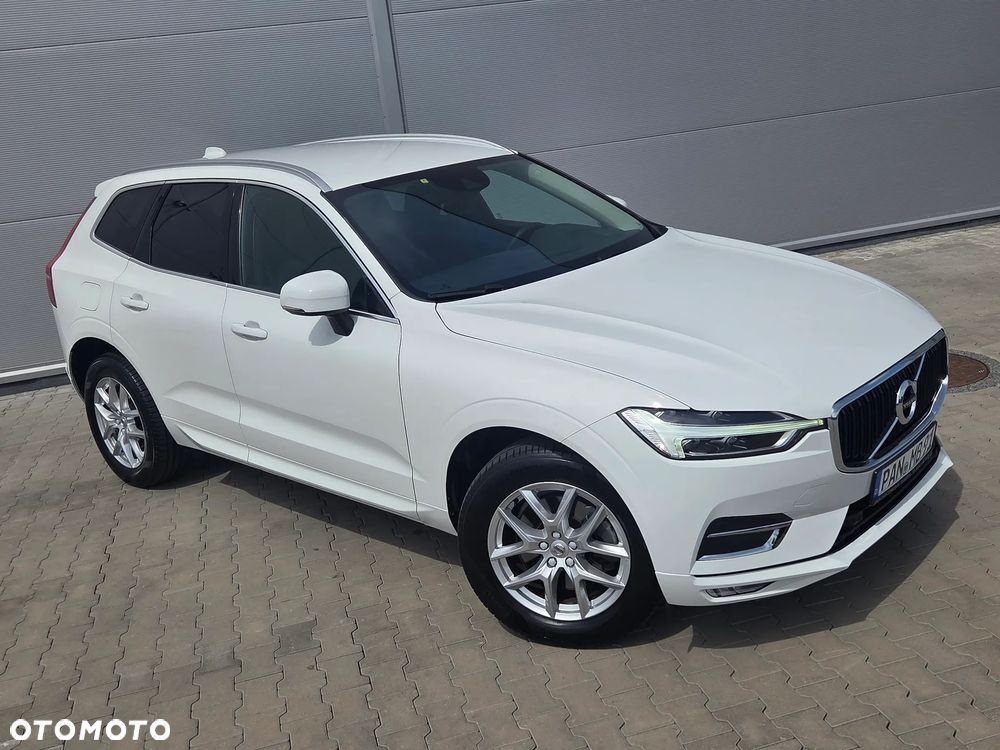 Volvo XC 60 B4 D AWD Geartronic Momentum - 11