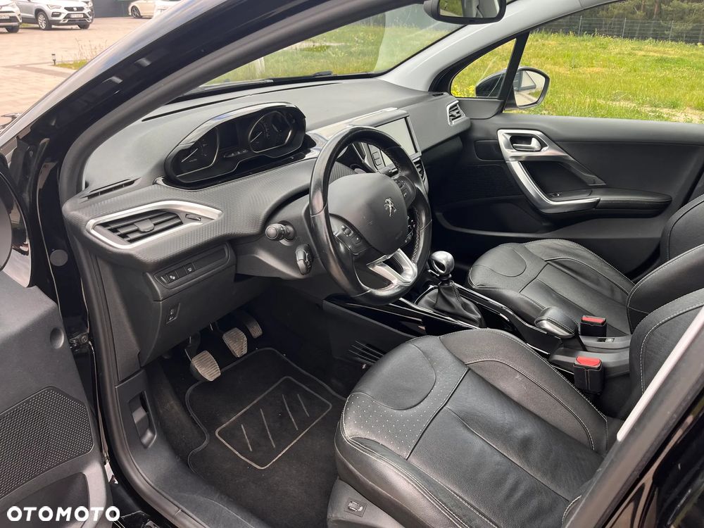 Peugeot 2008 PureTech 130 Stop&Start Allure - 11