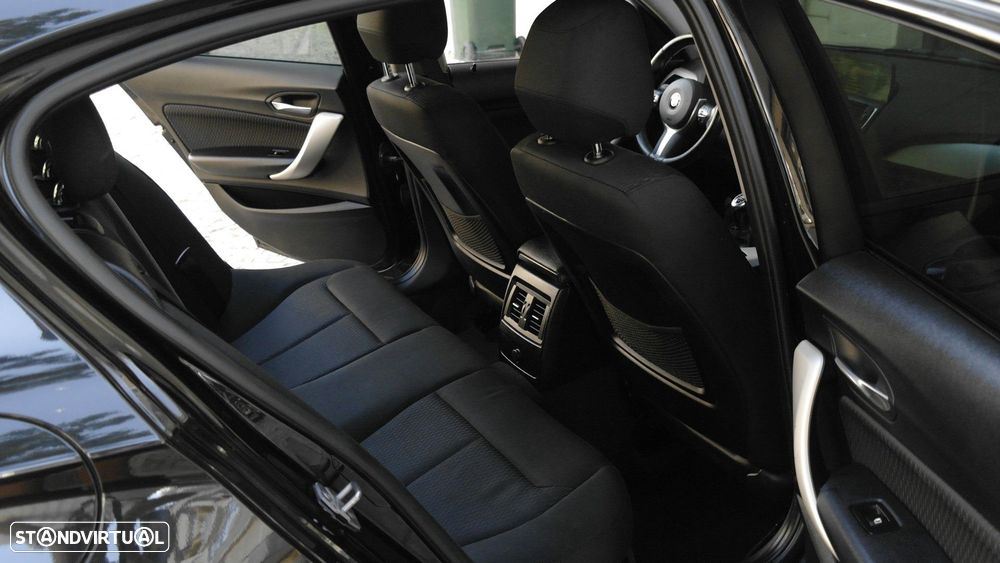 BMW 116 d EfficientDynamics - 16