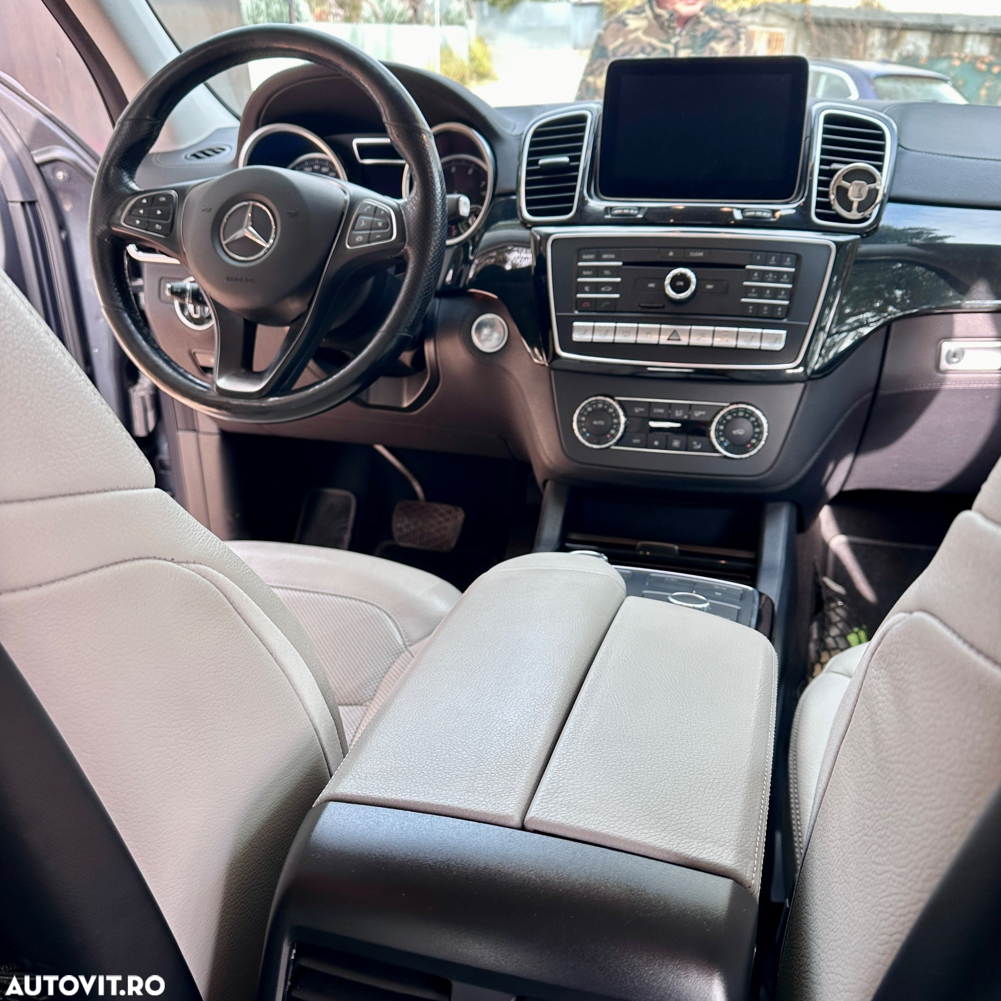 Mercedes-Benz GLE 500 e 4MATIC - 10