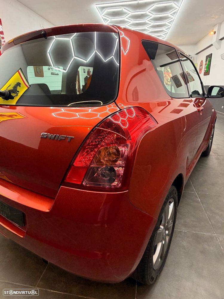Suzuki Swift 1.3 DDiS GLX - 23
