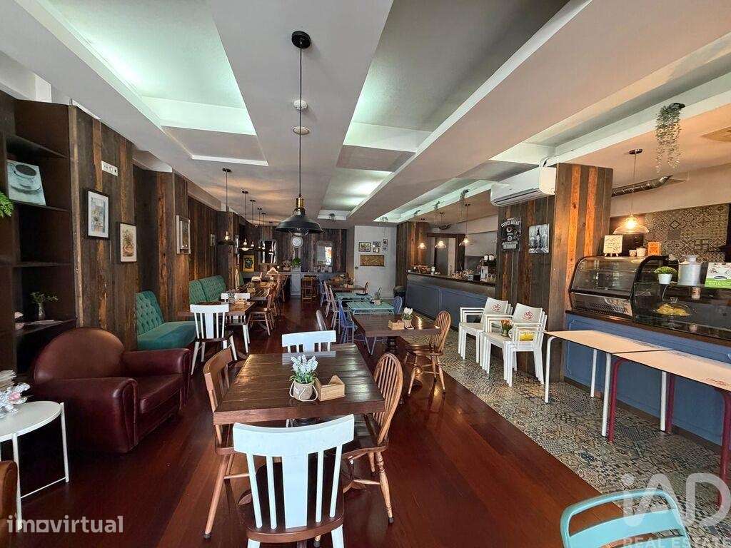 Snack-bar em Cedofeita, Santo Ildefonso, Sé, Miragaia, São Nicolau e V - Grande imagem: 2/26