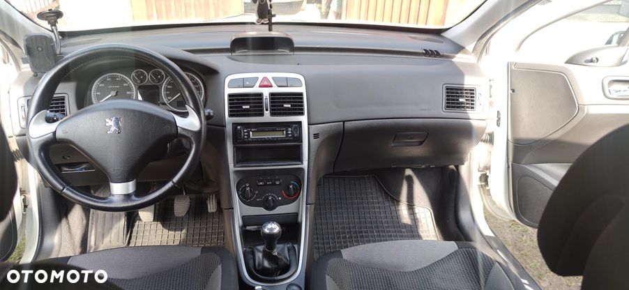 Peugeot 307 - 17