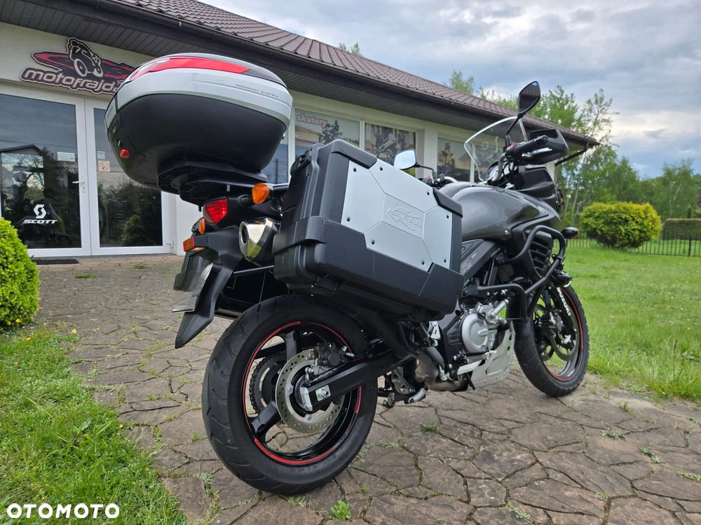 Suzuki V-STROM - 2
