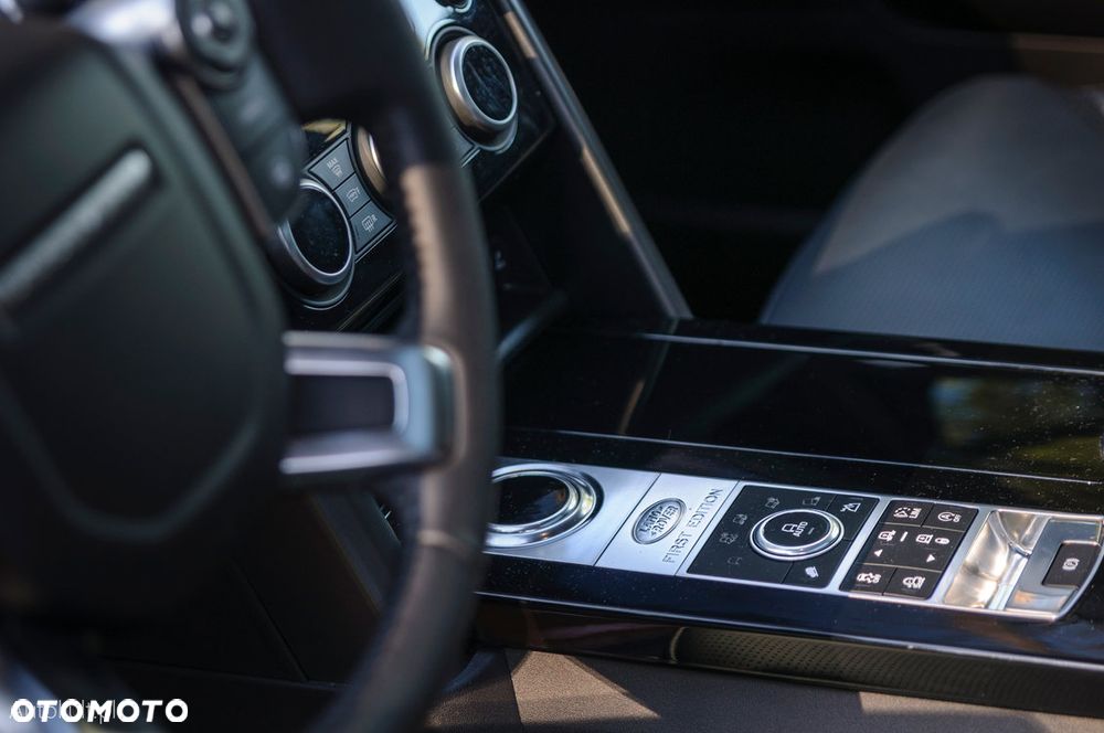 Land Rover Discovery 3.0 TD6 First Edition - 6