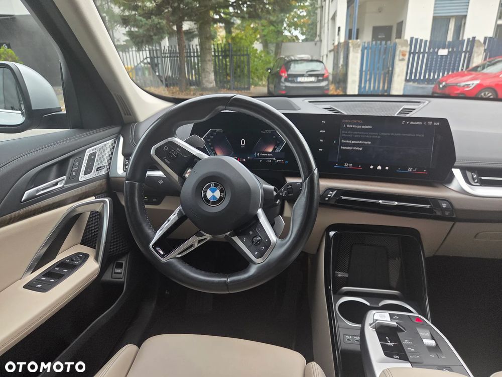 BMW X1 xDrive23i mHEV M Sport - 16