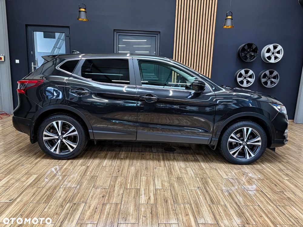 Nissan Qashqai 1.3 DIG-T DCT N-CONNECTA - 6