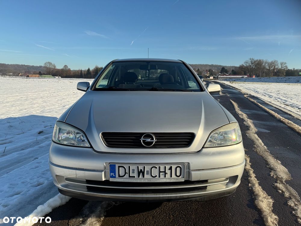 Opel Astra 1.6 - 2