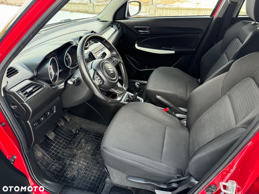Suzuki Swift 1.2 Premium Plus - 19