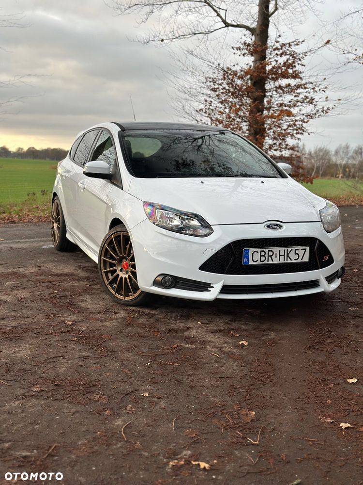 Ford Focus ST - 1