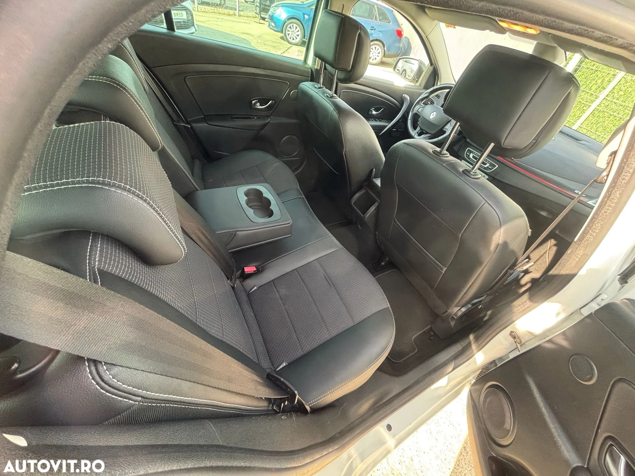 Renault Megane ENERGY dCi 110 GT LINE - 20