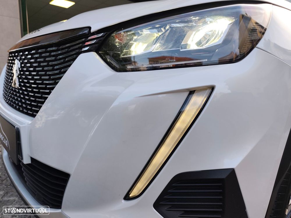 Peugeot 2008 PureTech 130 EAT8 Allure Pack - 7