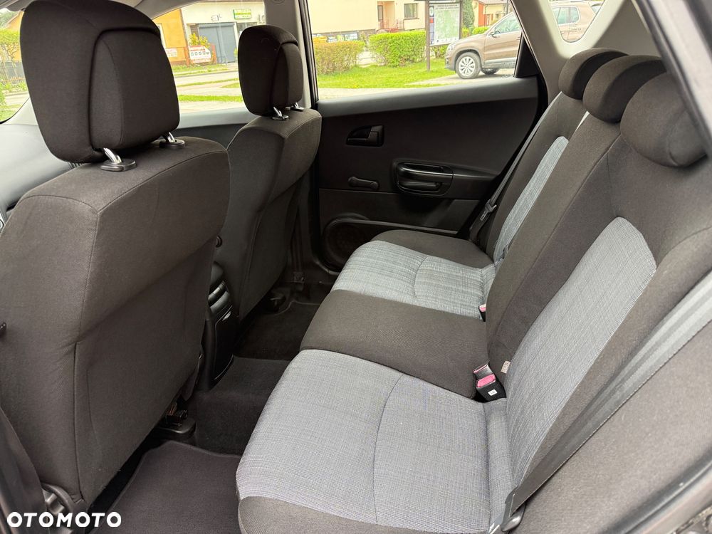 Kia Ceed 1.4 CVVT Attract - 16