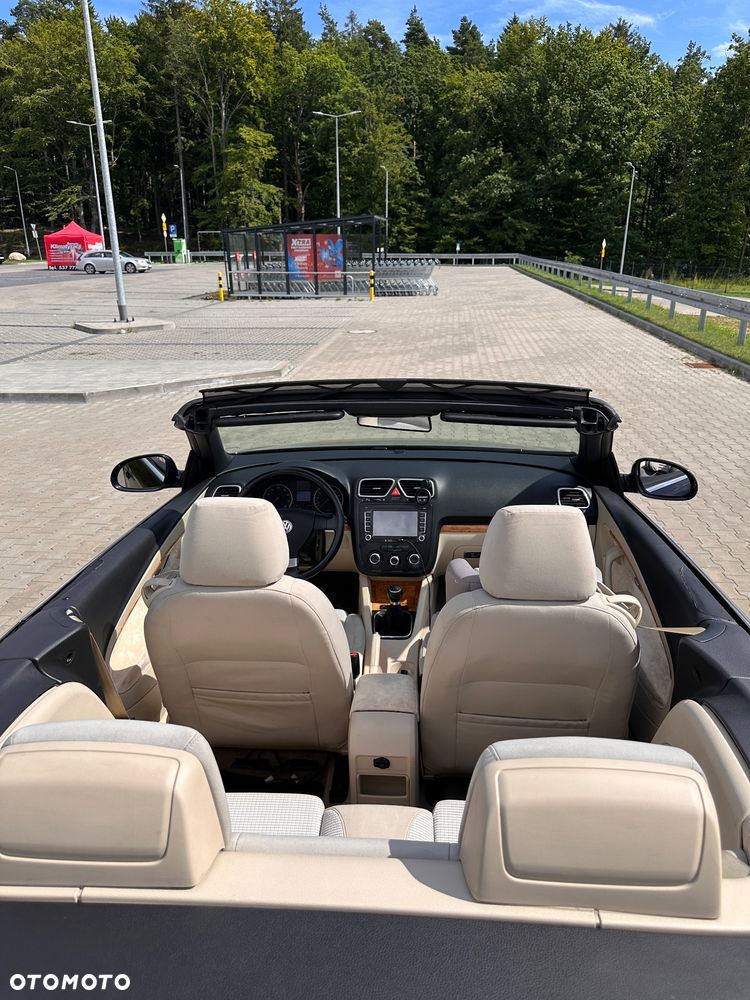 Volkswagen Eos 2.0 FSI - 10