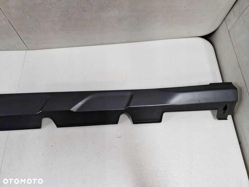 HYUNDAI KONA I 1 LISTWA NAKŁADKA PROGOWA PRAWA 87752-J9500 - 2