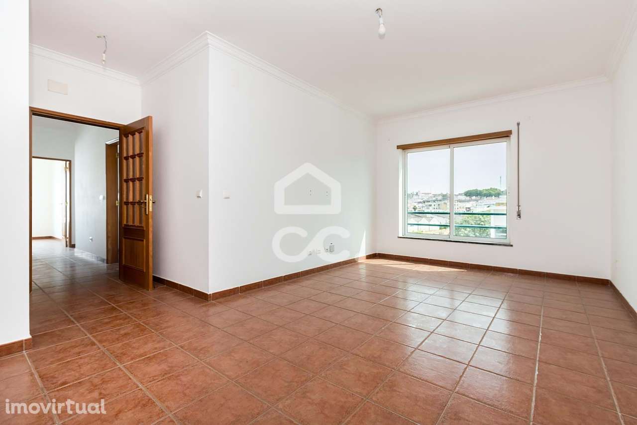 Apartamento T2 c/ Varanda e Arrecadação | Moinhos de Santa Maria, Bej - Grande imagem: 3/23