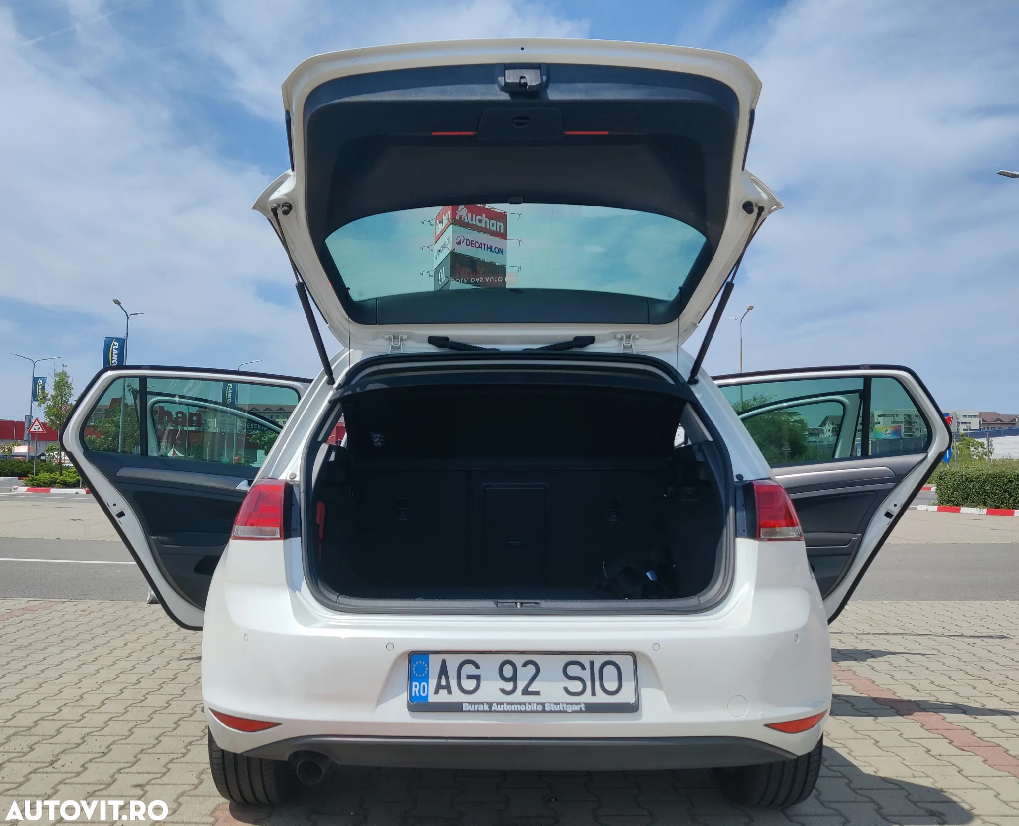 Volkswagen Golf 1.6 TDI BlueMotion Technology DSG Comfortline - 13