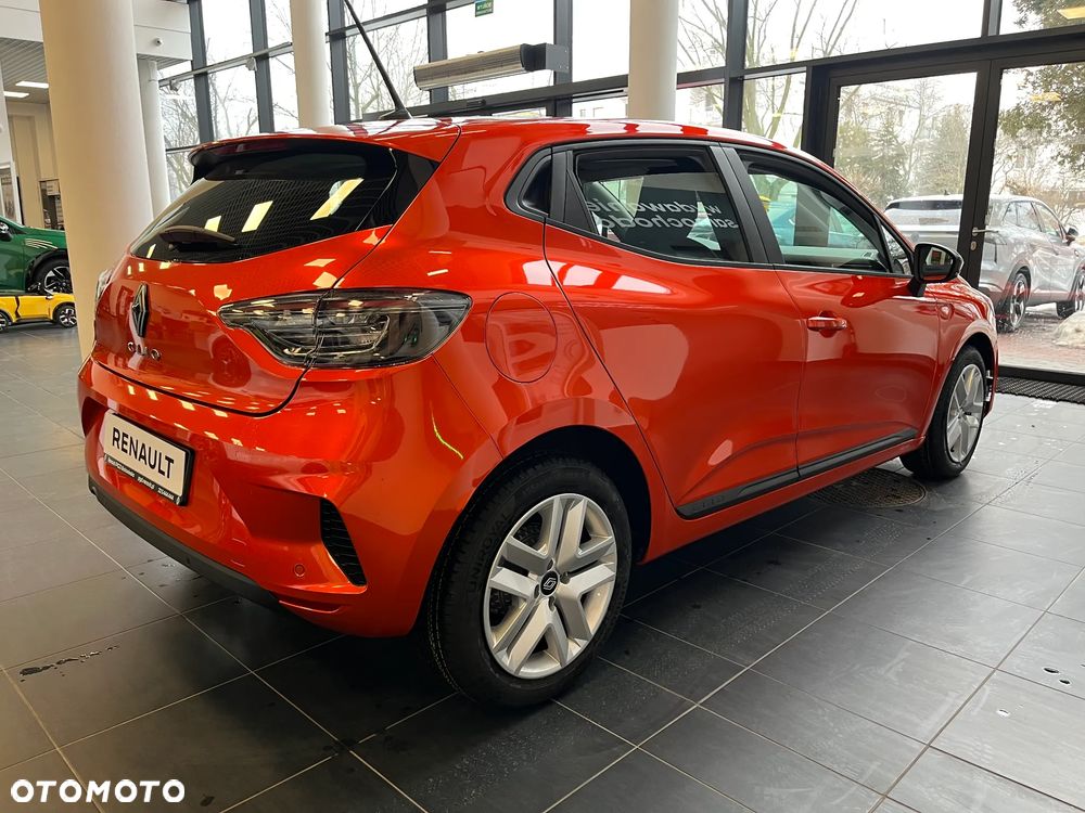 Renault Clio - 6