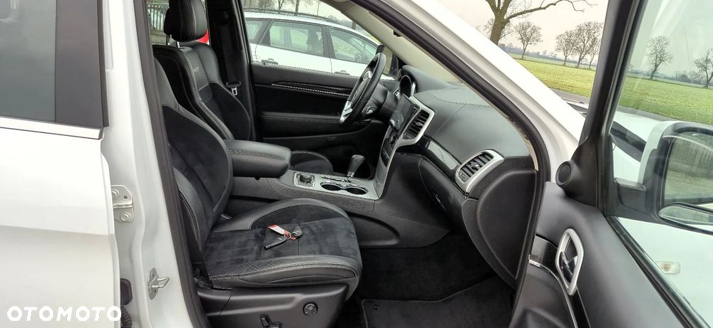 Jeep Grand Cherokee 6.4 V8 Hemi 4WD Automatik SRT - 14