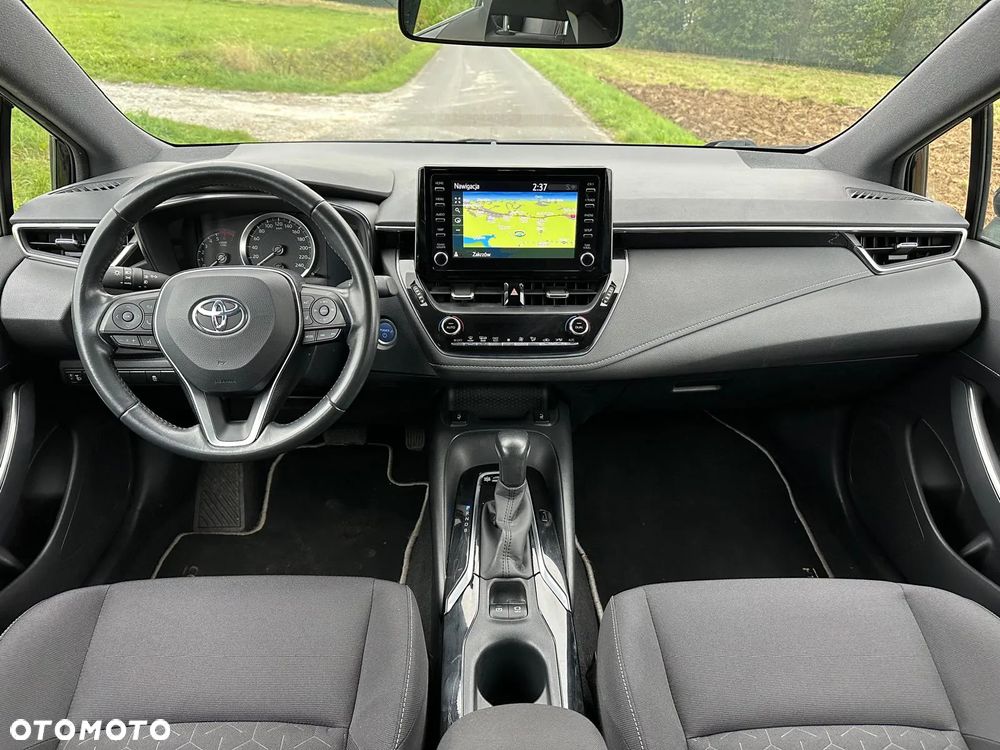Toyota Corolla 1.8 Hybrid Comfort - 10