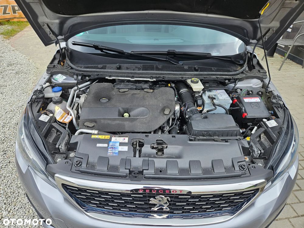 Peugeot 308 - 35
