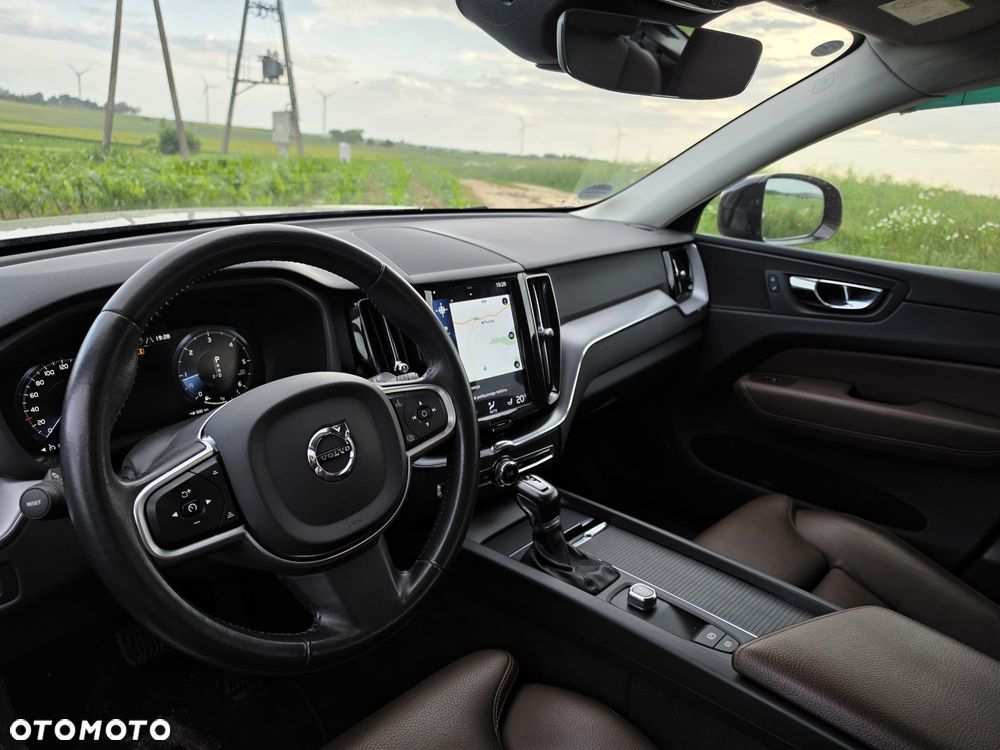 Volvo XC 60 D4 Geartronic Momentum - 14