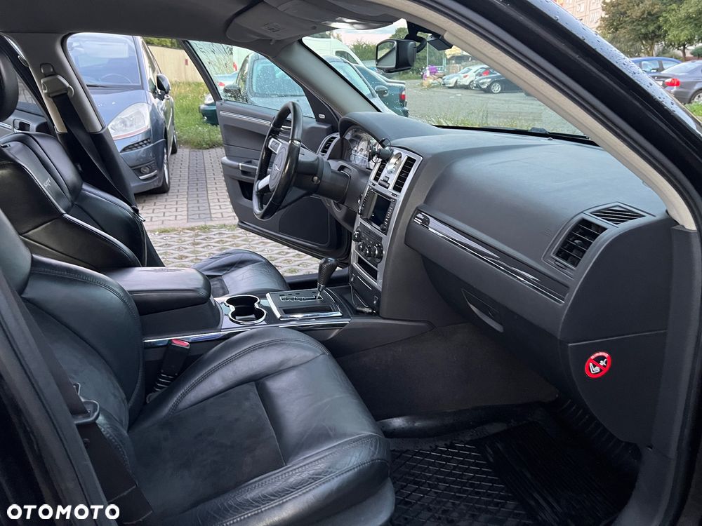 Chrysler 300C Touring 3.0 CRD DPF Automatik SRT-Design - 27