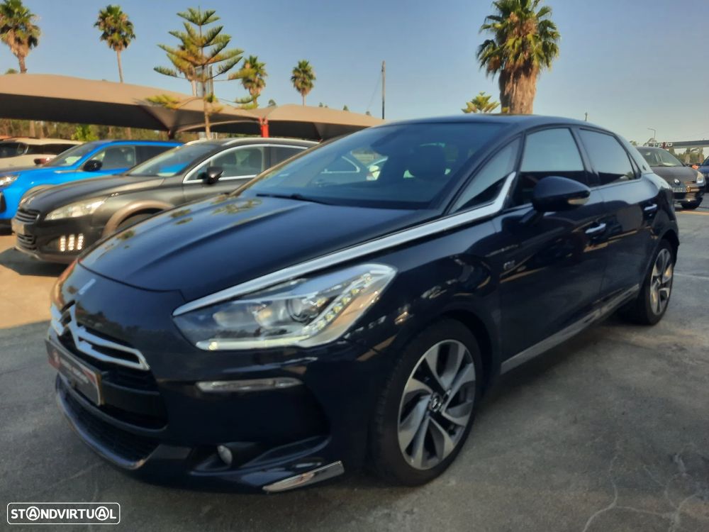 Citroën DS5 2.0 HDi Hy4 So Chic CMP6 88g - 2