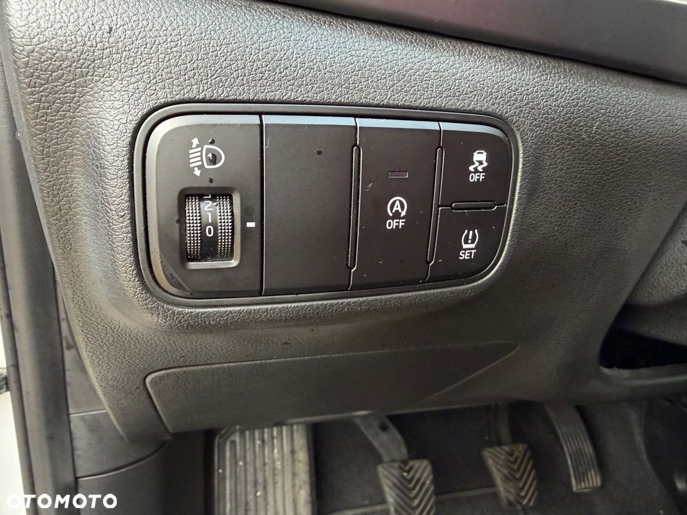 Hyundai Bayon - 16