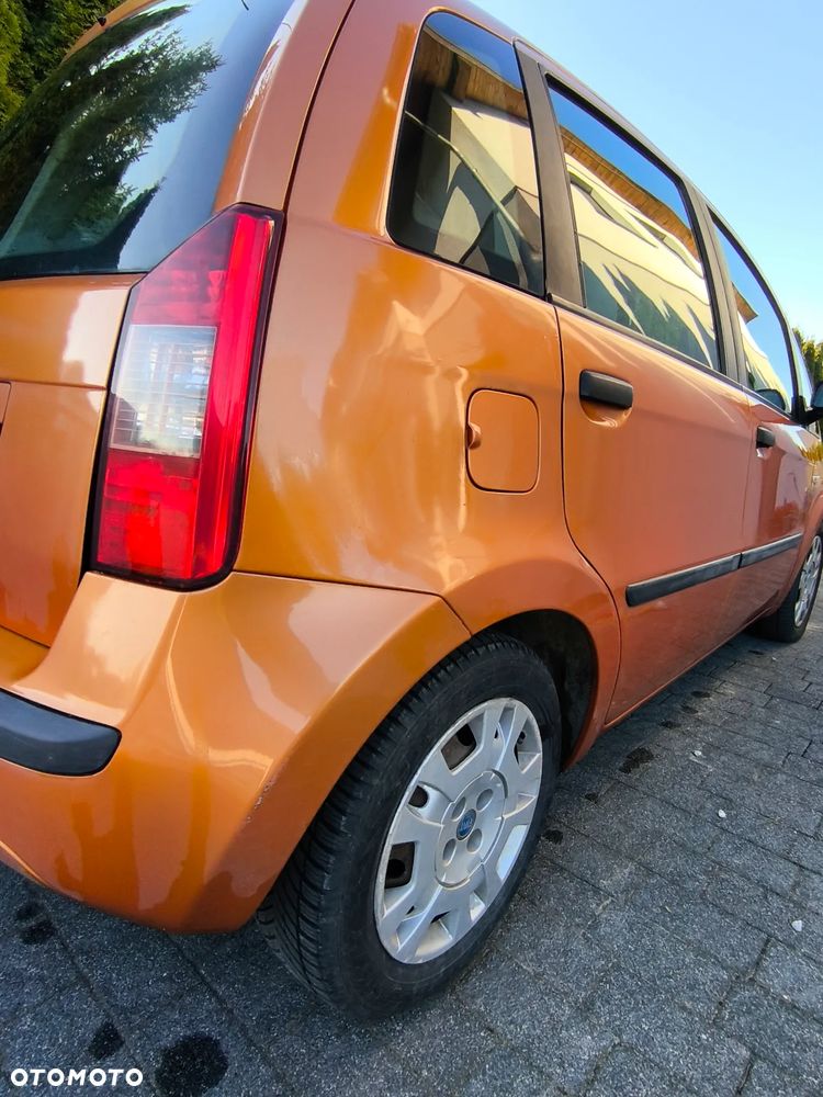 Fiat Idea 1.9 Multijet Dynamic - 11