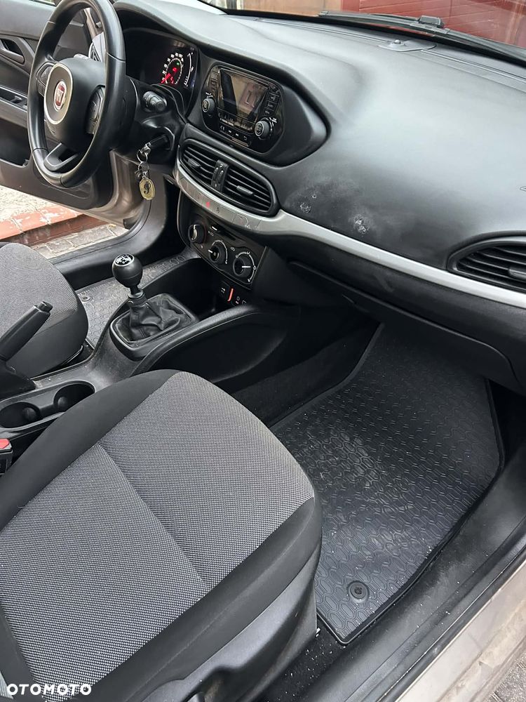 Fiat Tipo 1.4 16V - 7