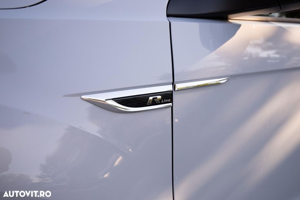 Volkswagen T-ROC 1.5 TSI DSG R-Line - 6
