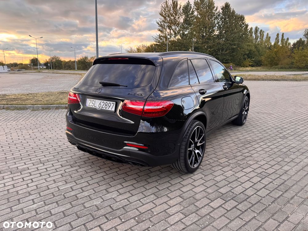 Mercedes-Benz GLC AMG 43 4Matic 9G-TRONIC - 3