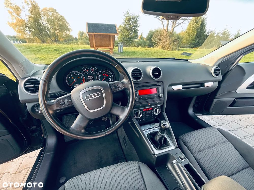 Audi A3 3-drzwiowe 1.4T FSI Ambiente - 5
