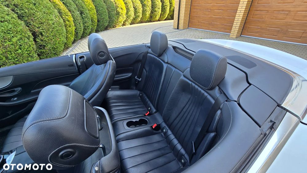 Mercedes-Benz Klasa E 200 Kabriolet 9G-TRONIC - 29
