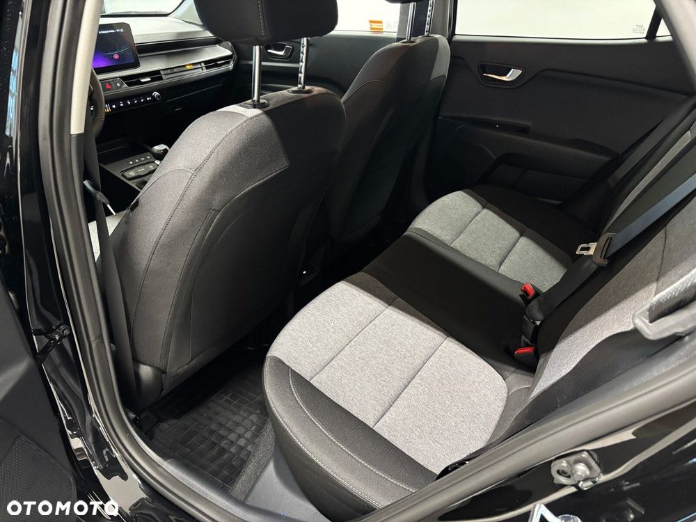 Kia Stonic - 18