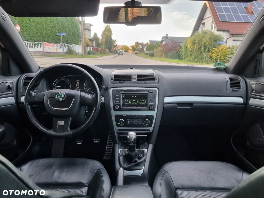 Skoda Octavia 2.0 TDI DPF RS - 11