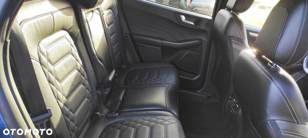 Ford Kuga - 14