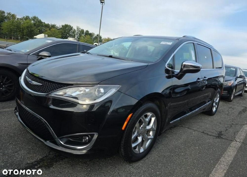 Chrysler Pacifica