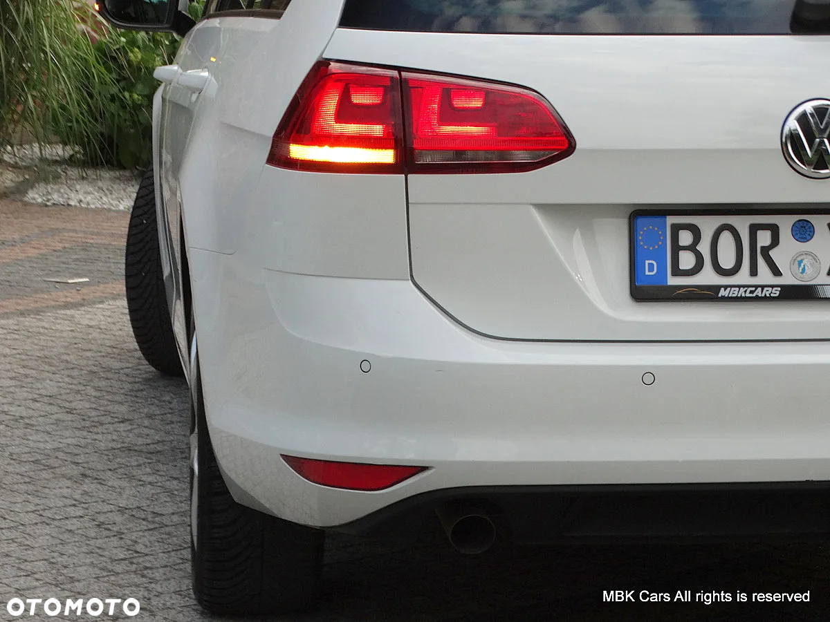 Volkswagen Golf 1.6 TDI BlueMotion Technology Comfortline - 11