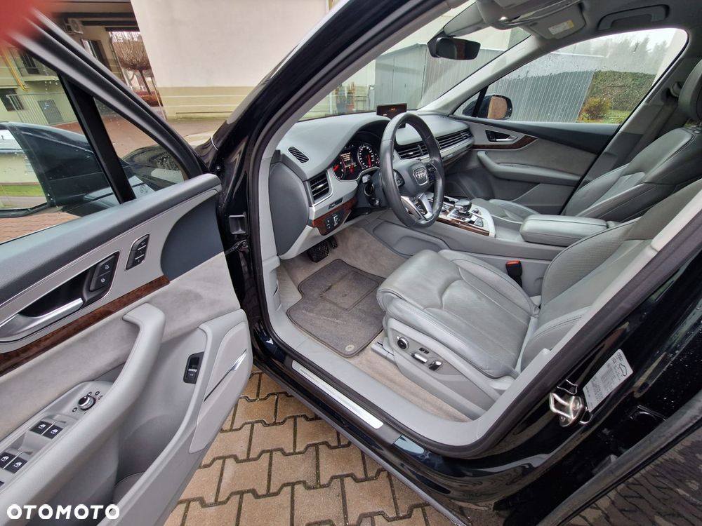 Audi Q7 - 5