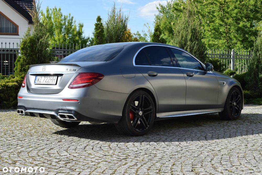 Mercedes-Benz Klasa E - 10
